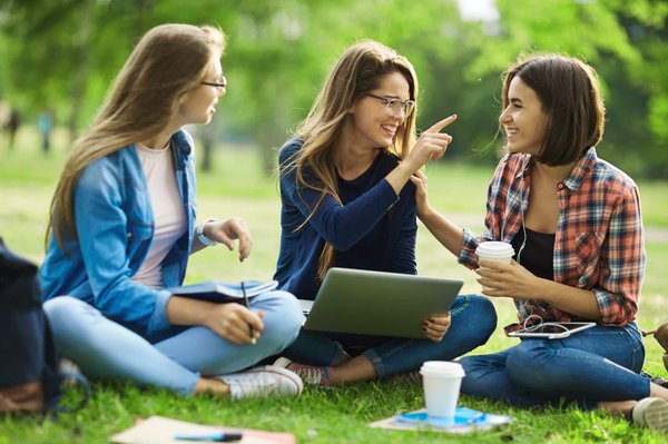 Comment utiliser les vidéos en direct pour interagir avec son audience