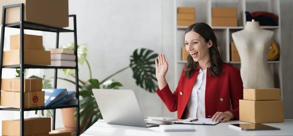 Démarrage d’une entreprise de marketing sur les réseaux sociaux : formation en SMMA requise